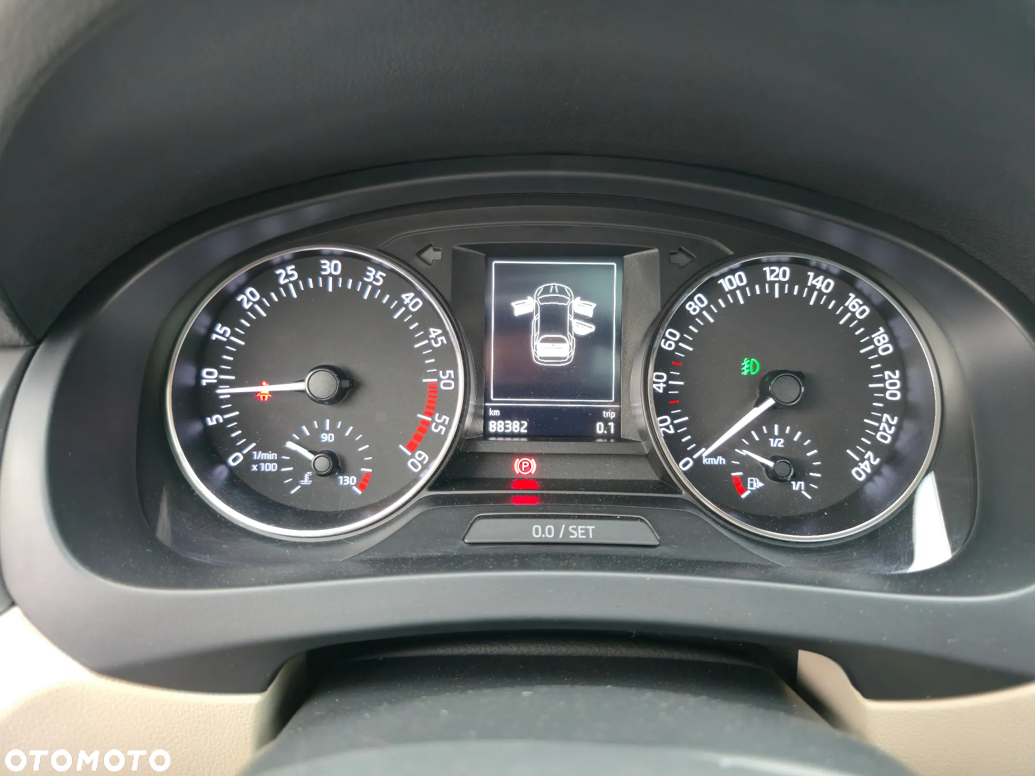 Skoda RAPID Spaceback 1.6 TDI Style - 33