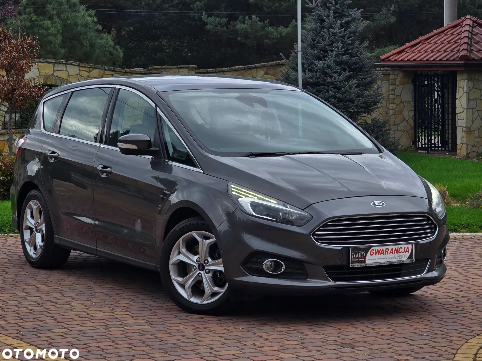 Ford S-Max 2.0 TDCi Titanium PowerShift - 1