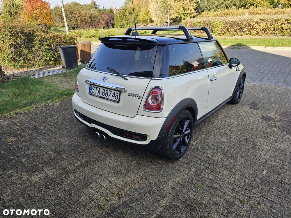 Mini Cooper S 2015 photo 5