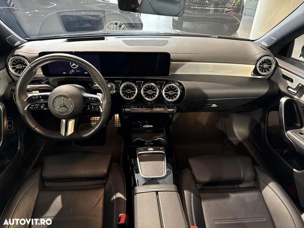 Mercedes-Benz CLA 220 4MATIC Coupe - 22