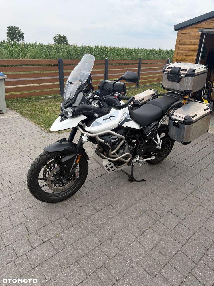 Triumph Tiger - 2