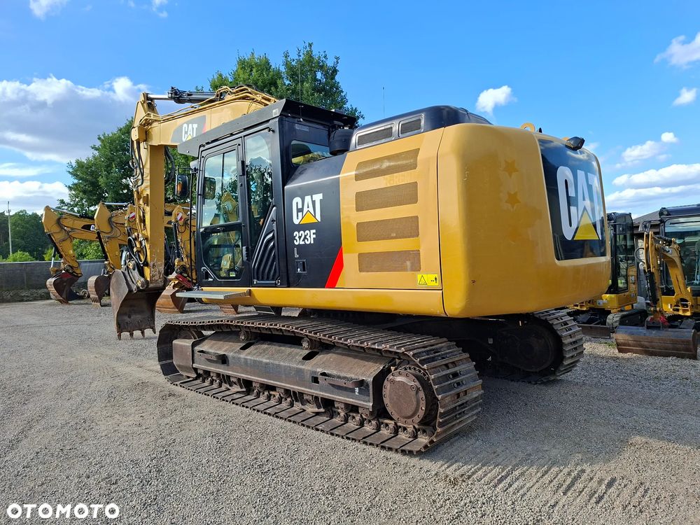 Caterpillar CAT 323 FL - 6