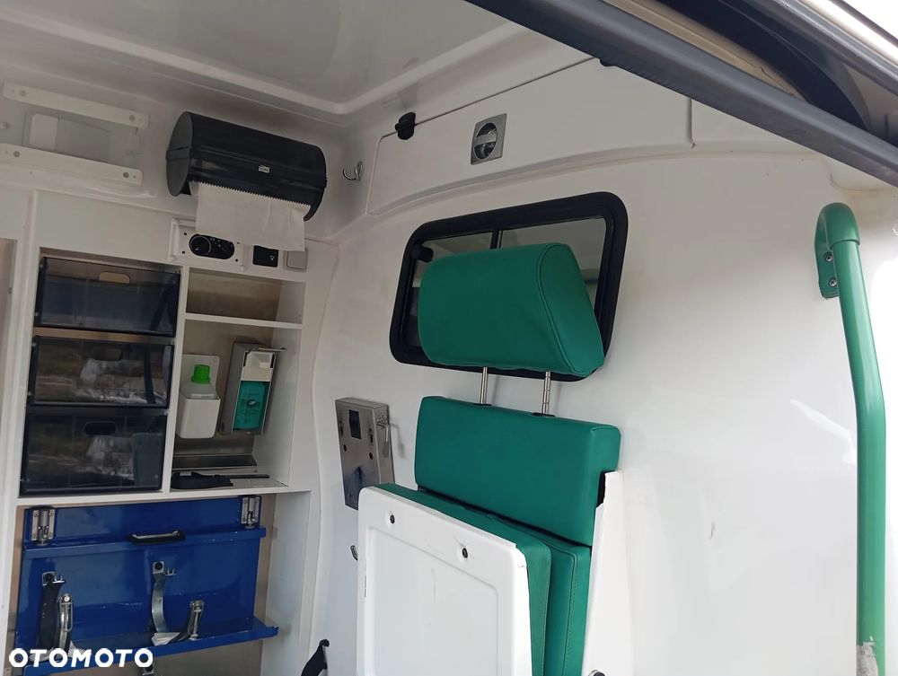 Volkswagen Transporter - 16