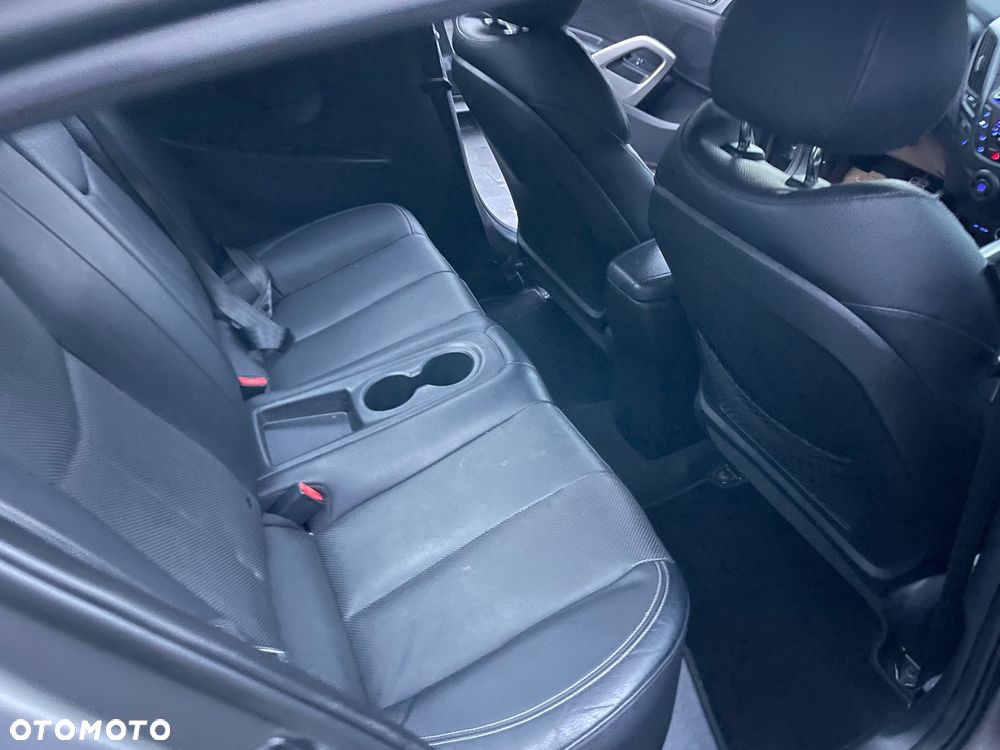 Hyundai Veloster 1.6 Turbo Premium - 11