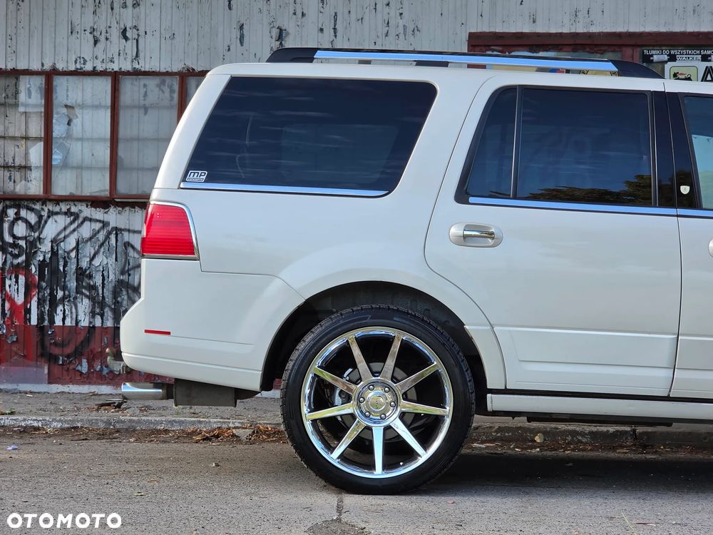 Lincoln Navigator 5.4 4WD Luxury - 13