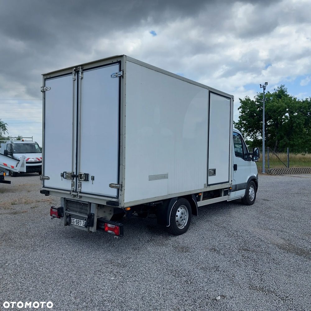 Iveco Daily 35S/ chłodnia/ kontener/ rama do zabudowy/ super stan/ Francja - 5