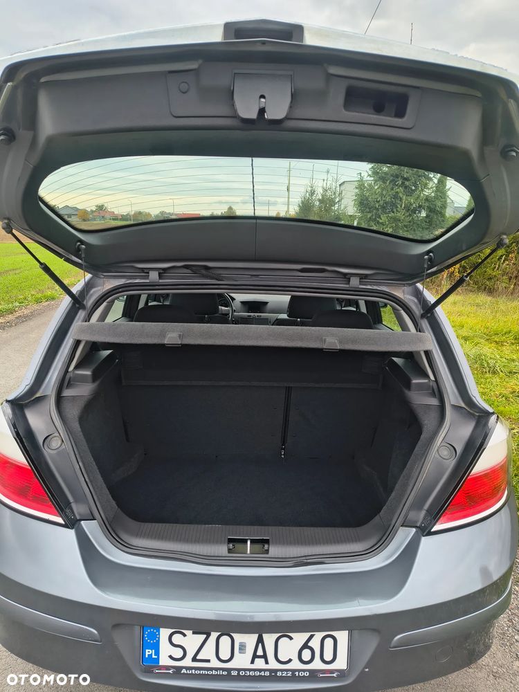 Opel Astra - 10