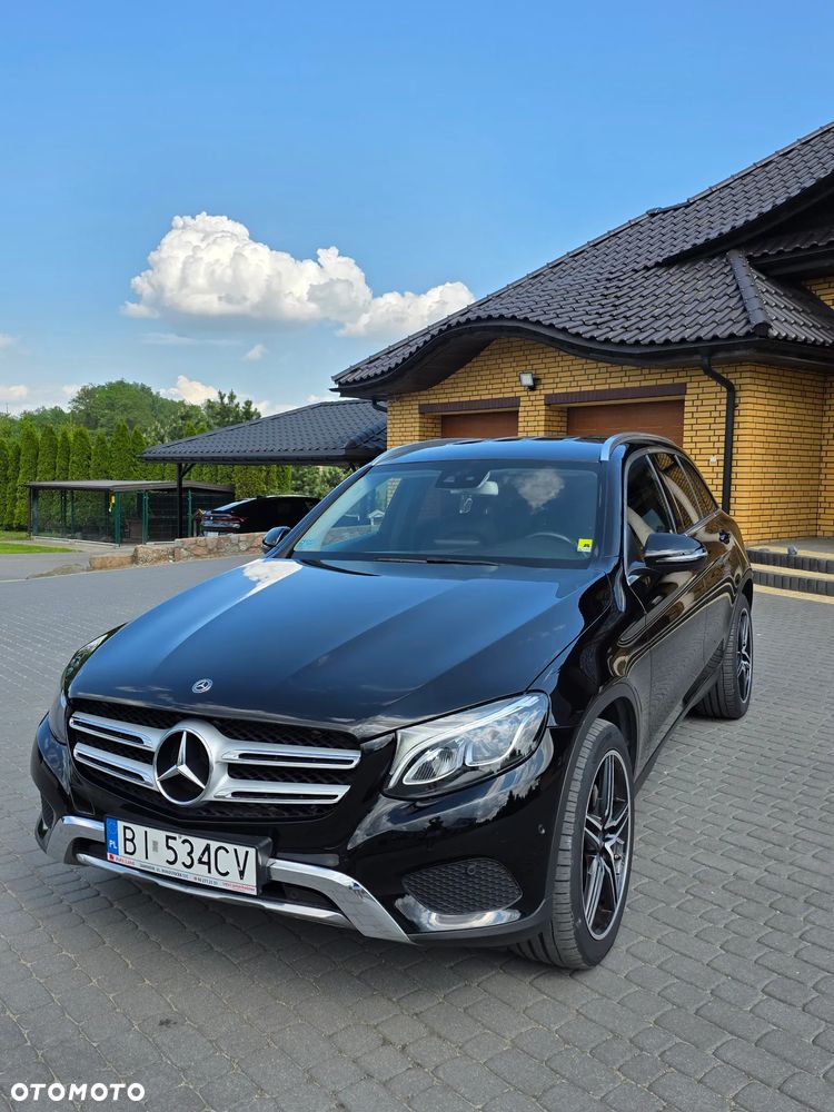Mercedes-Benz GLC - 12