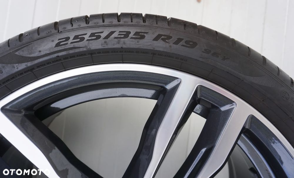 Koła BMW 19 Pirelli P Zero 225/40R19 255/35R19  2x ET47 2x ET36 K4 - 12