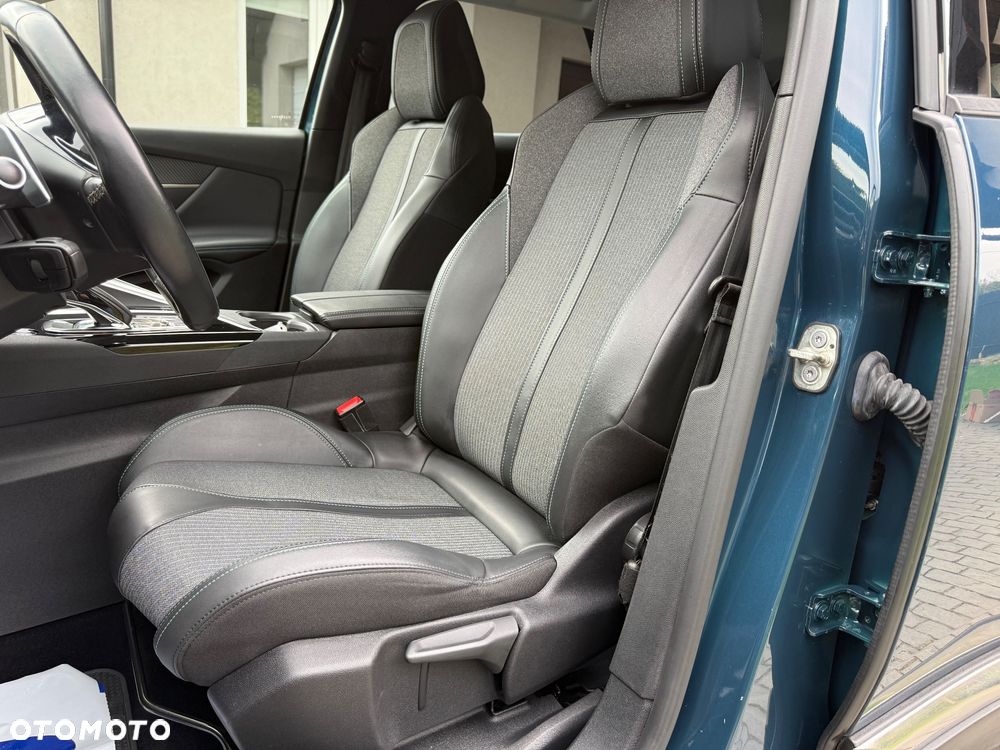 Peugeot 3008 225 e-EAT8 Allure Pack - 7