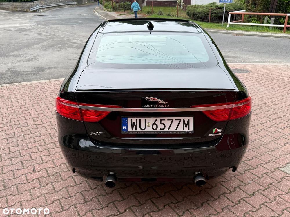 Jaguar XF S AWD - 6