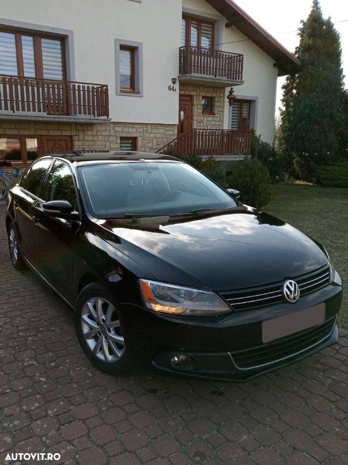 Volkswagen Jetta - 14