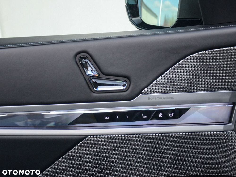 BMW Seria 7 - 21