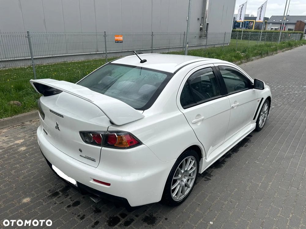 Mitsubishi Lancer Evolution GSR - 10
