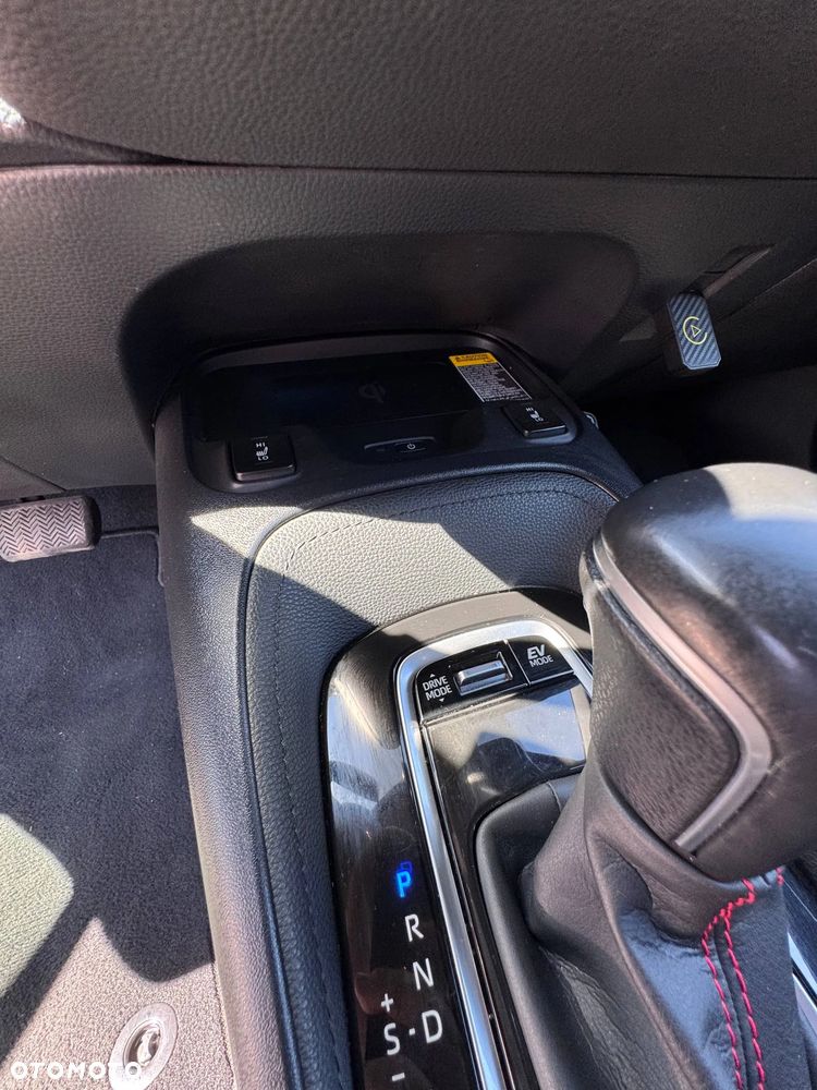 Toyota Corolla 2.0 Hybrid GR Sport - 19