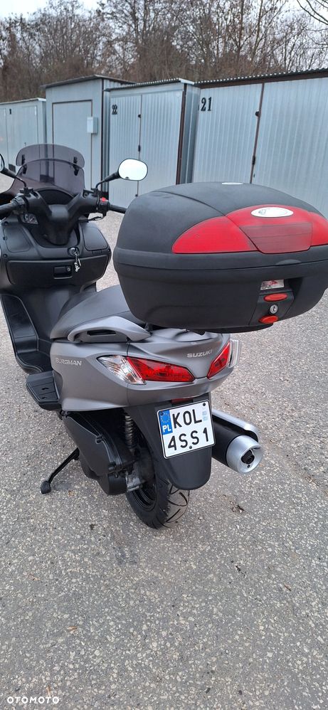 Suzuki Burgman - 7