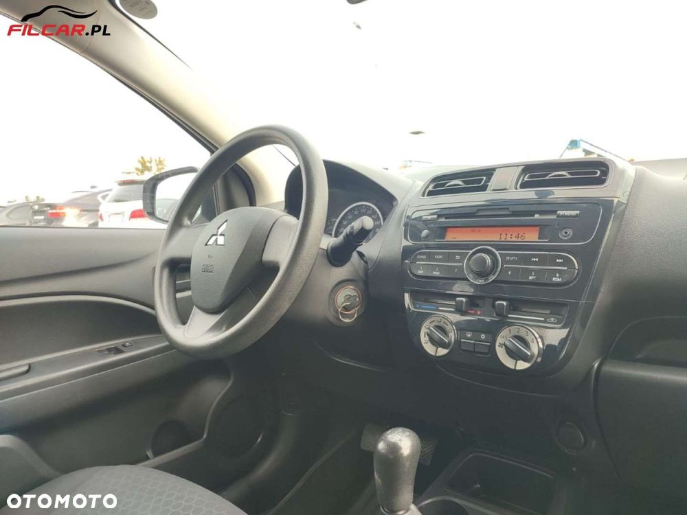 Mitsubishi Space Star - 6