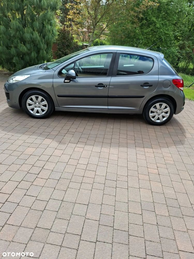 Peugeot 207 1.4 Presence Grand Prix - 7