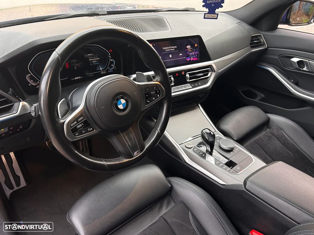 BMW 330 - 31