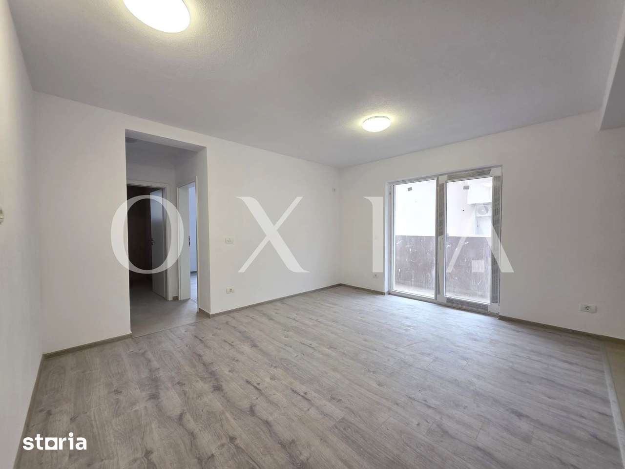 AX1274 Giroc, Central, Apartamente cu trei camere — fotografia 1
