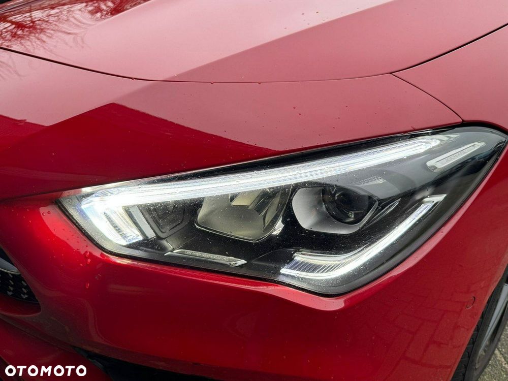 Mercedes-Benz CLA - 31