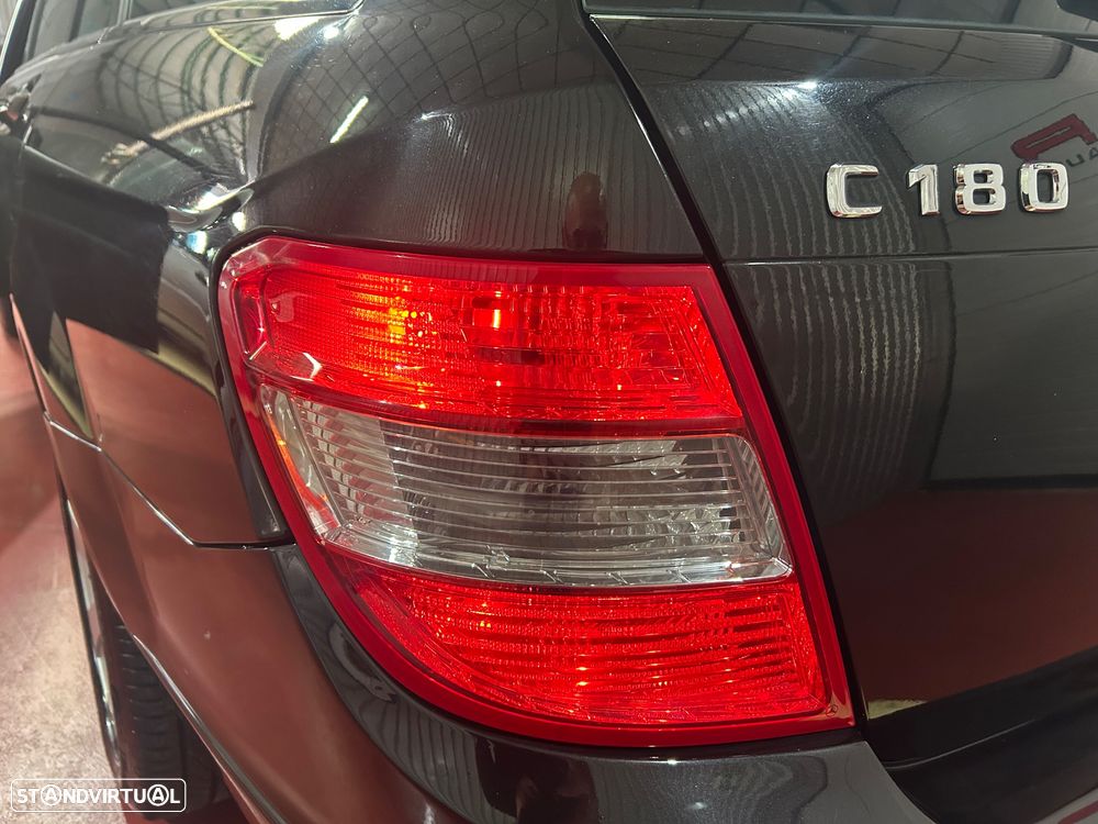 Mercedes-Benz C 180 CGi Classic BE - 24