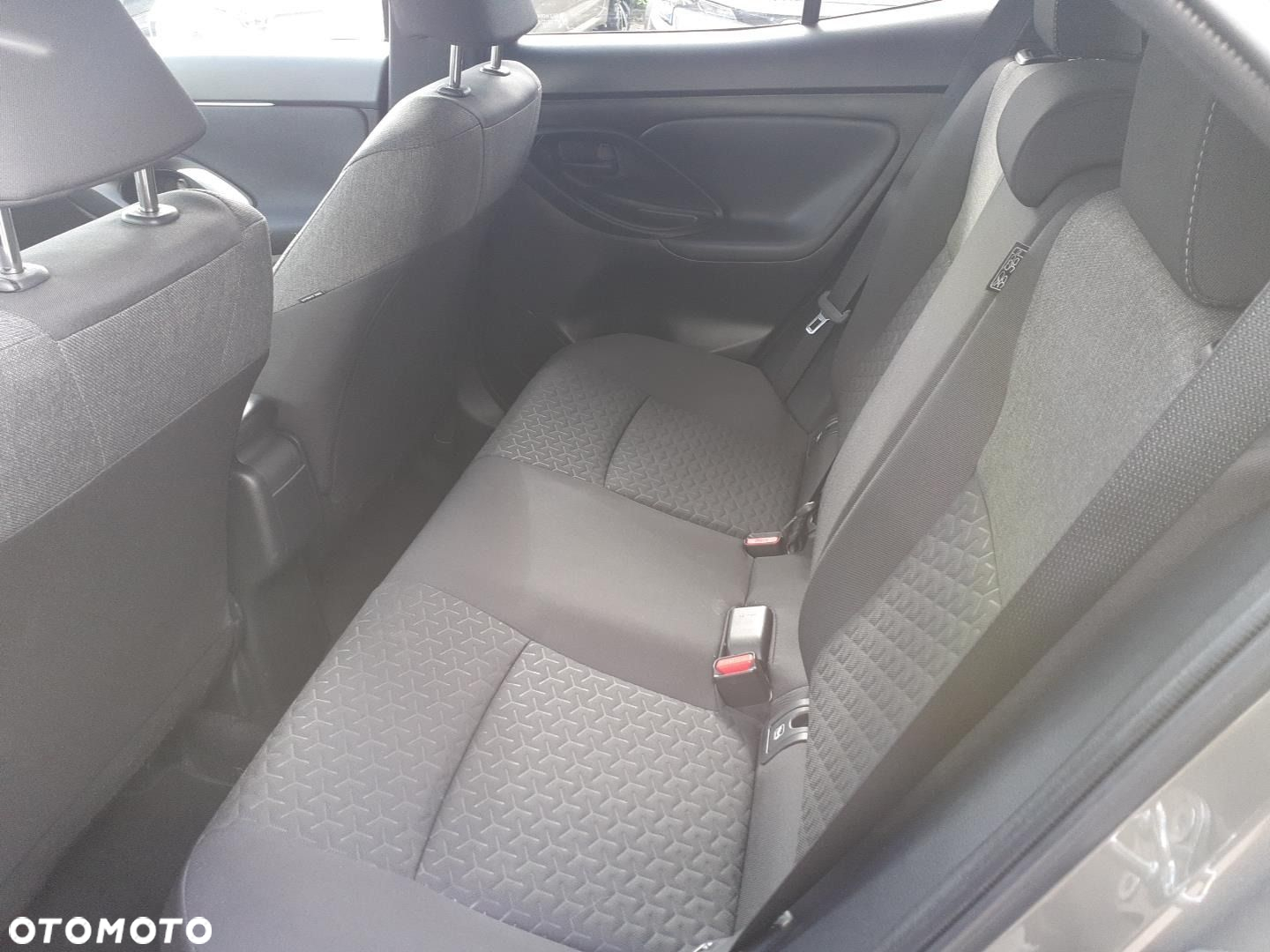 Toyota Yaris Cross - 10