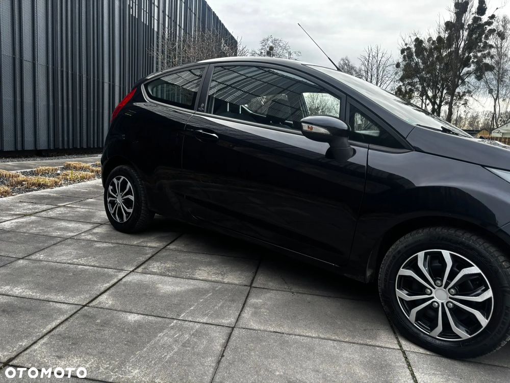Ford Fiesta 1.25 Champions Edition - 4