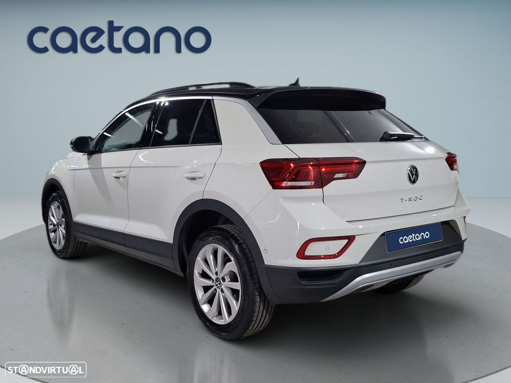 VW T-Roc 1.0 TSI Urban - 6