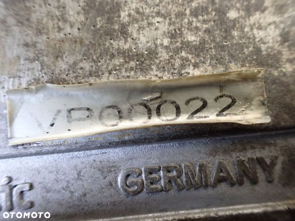 VACUM POMPA BMW E90 320I ST732-M5-A - 5