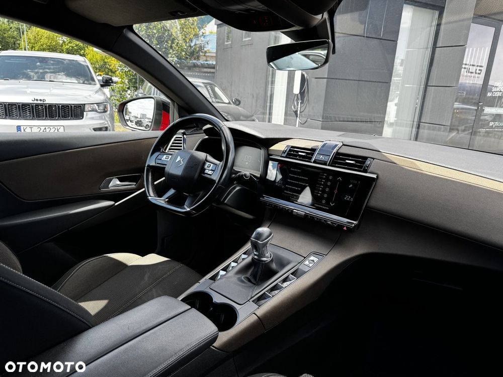 DS Automobiles DS 7 Crossback 1.2 PureTech So Chic - 15