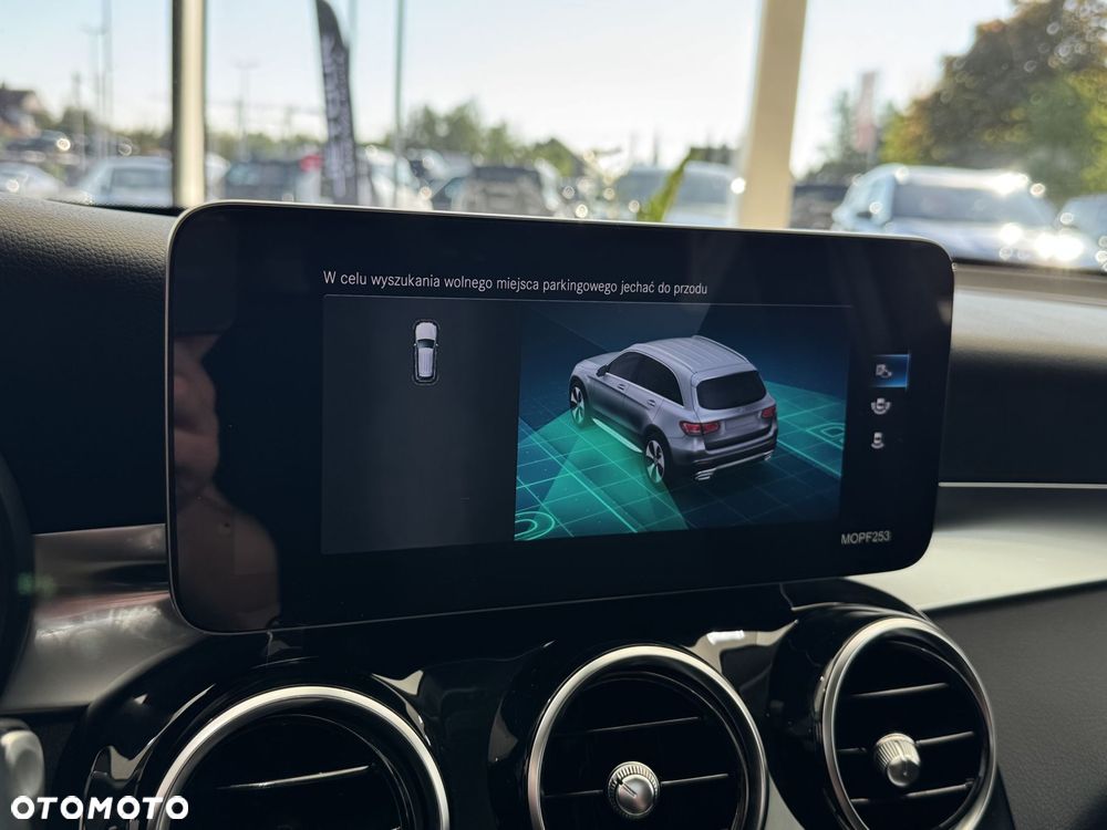 Mercedes-Benz GLC 200 d 4-Matic - 37