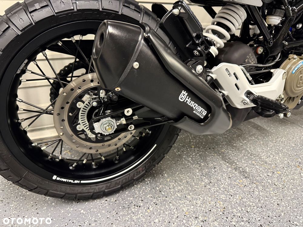Husqvarna Svartpilen - 9