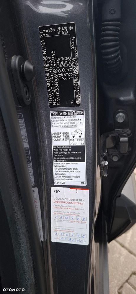 Toyota C-HR 1.8 Hybrid Dynamic - 31