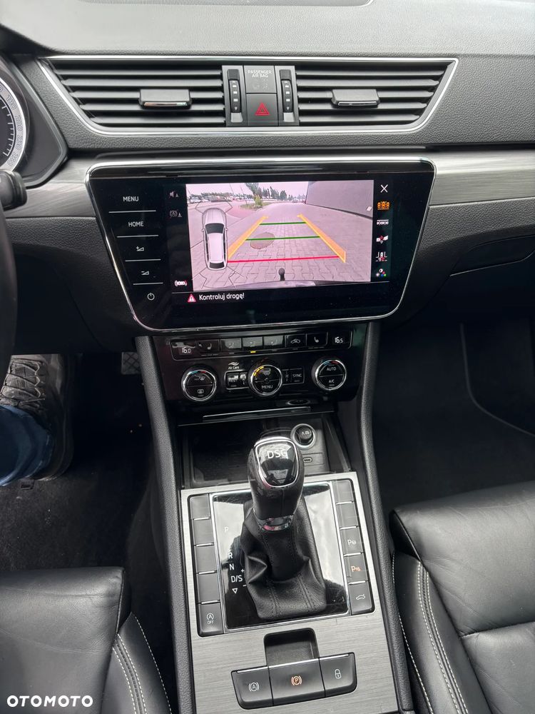 Skoda Superb 2.0 TDI DSG Premium Edition - 5