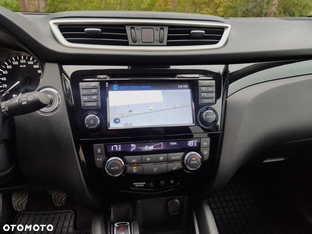 Nissan Qashqai 1.6 DIG-T Tekna - 16