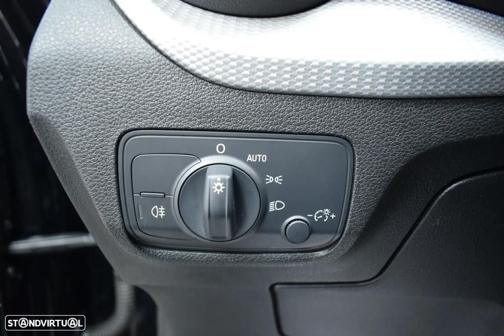 Audi Q2 30 TFSI Advanced - 13