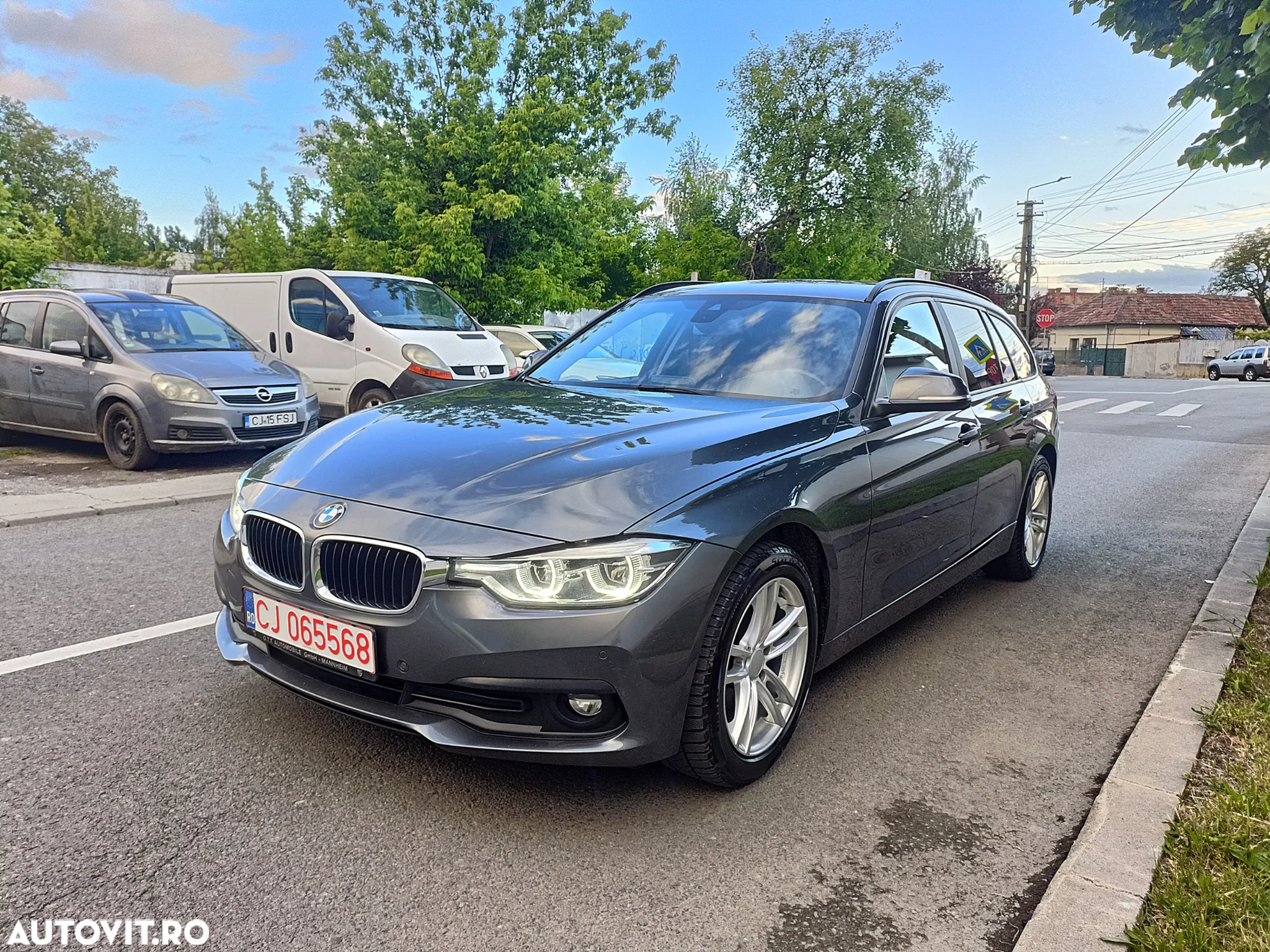 BMW Seria 3 320d Touring Aut. Sport Line - 3