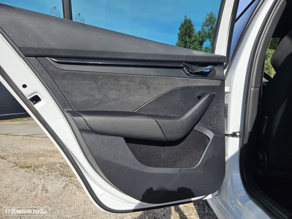 Skoda Octavia Break 1.4 TSi iV RS DSG - 48