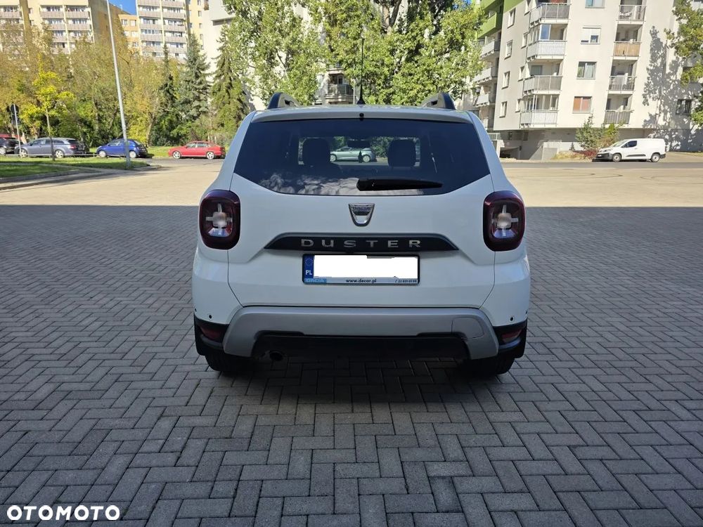Dacia Duster 1.6 SCe Prestige - 28