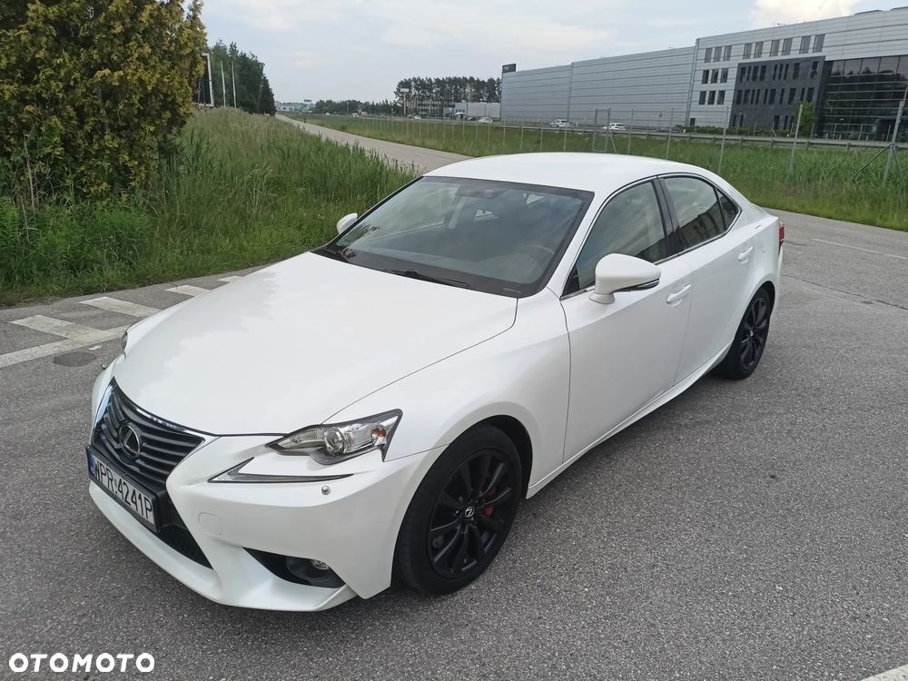 Lexus IS 200t Elegance - 1