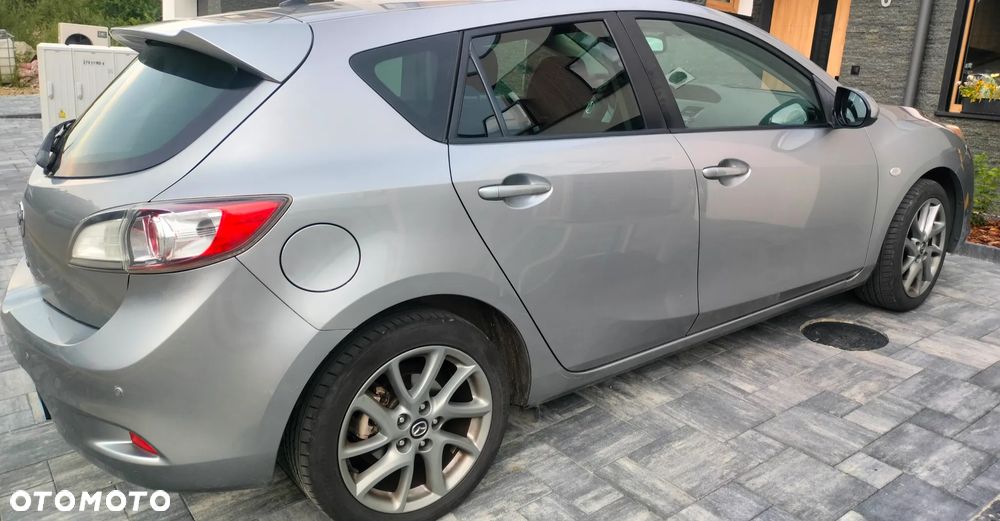 Mazda 3 1.6 Navi + - 8