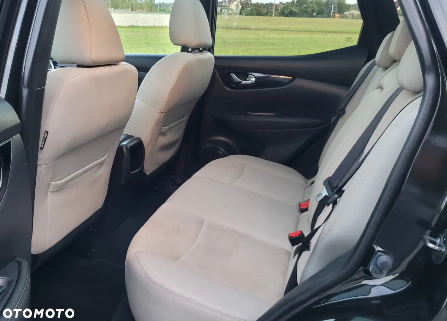 Nissan Qashqai 1.6 DCi 4x4 Black Edition EU6 - 36
