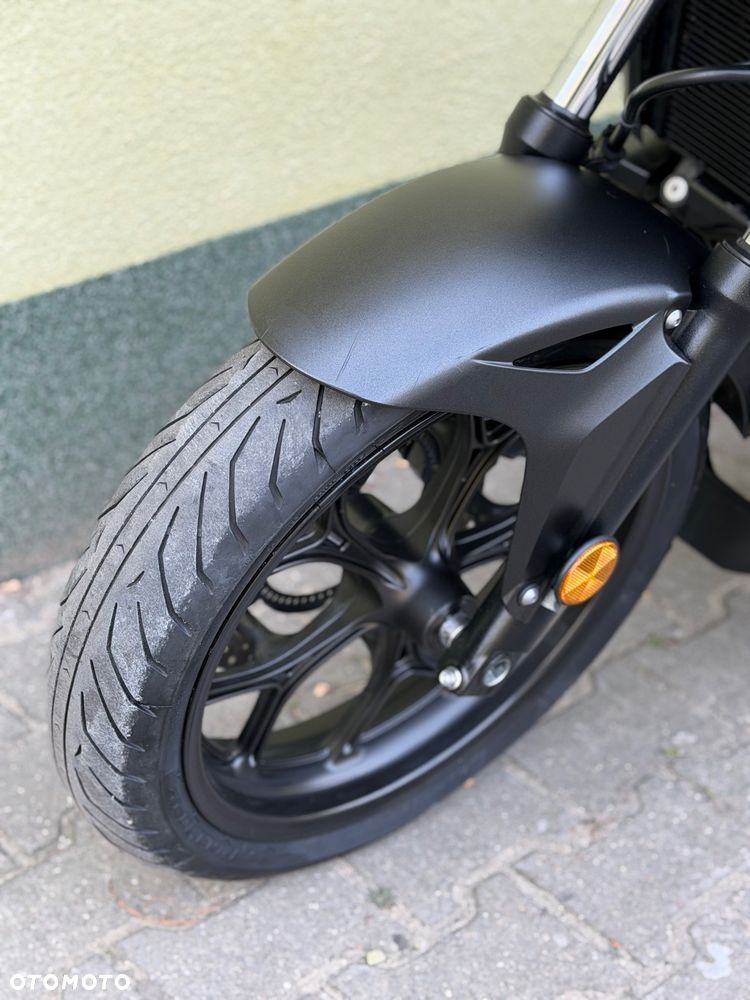 Honda CTX - 30
