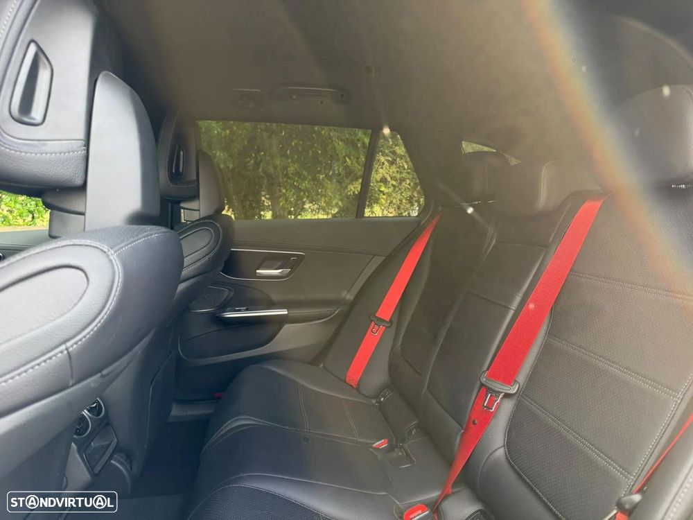 Mercedes-Benz C 300 e AMG Line - 43