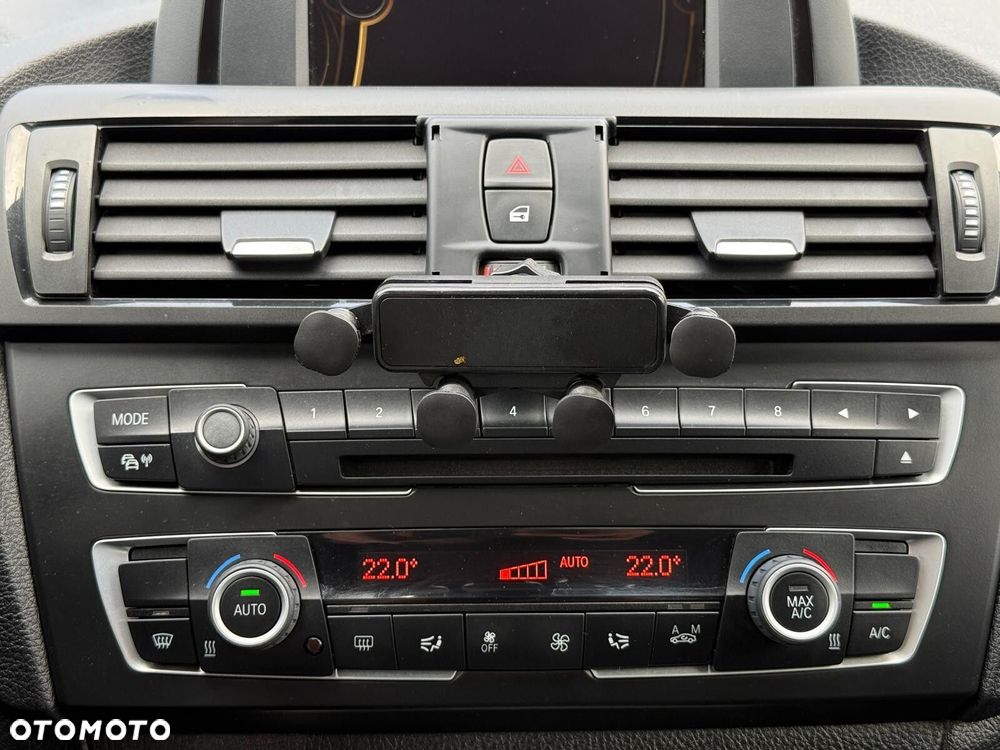 BMW Seria 1 - 30