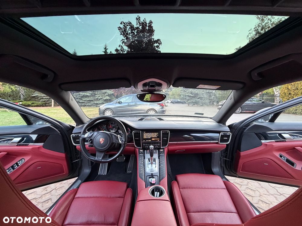Porsche Panamera - 13