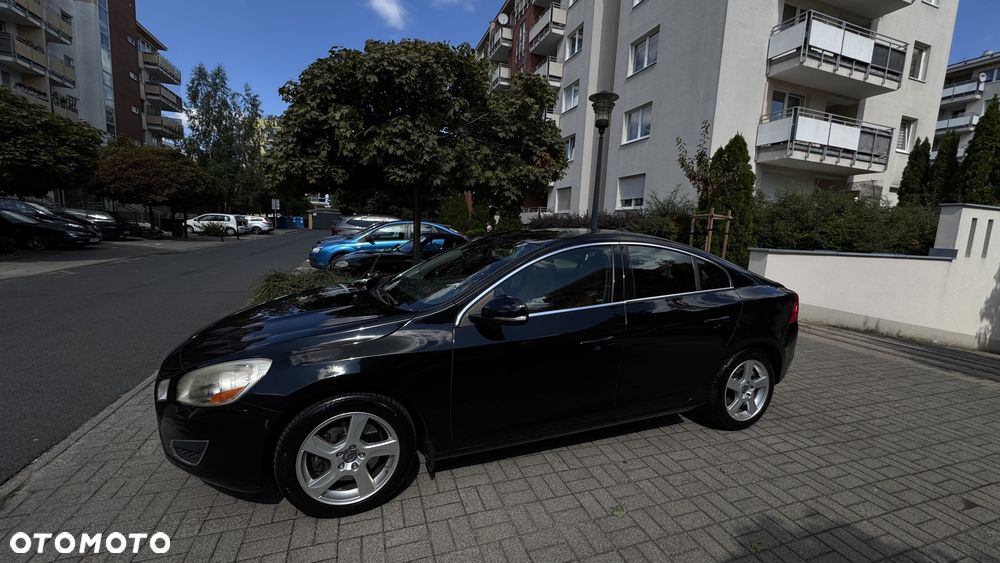 Volvo S60 - 2