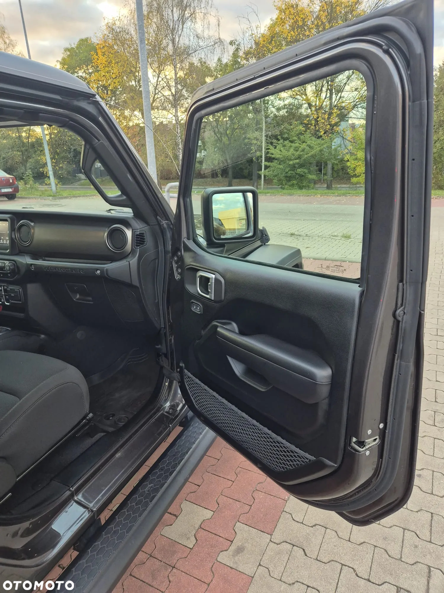 Jeep Wrangler Unlimited Hard-Top 3.6 Automatik Black Edition - 21