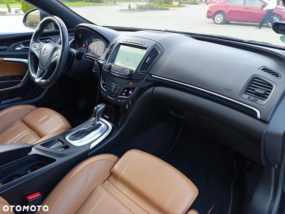 Opel Insignia 2.0 Turbo 4x4 Automatik Design Edition - 39